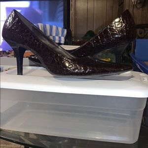 Size 9 brown snake skin heels